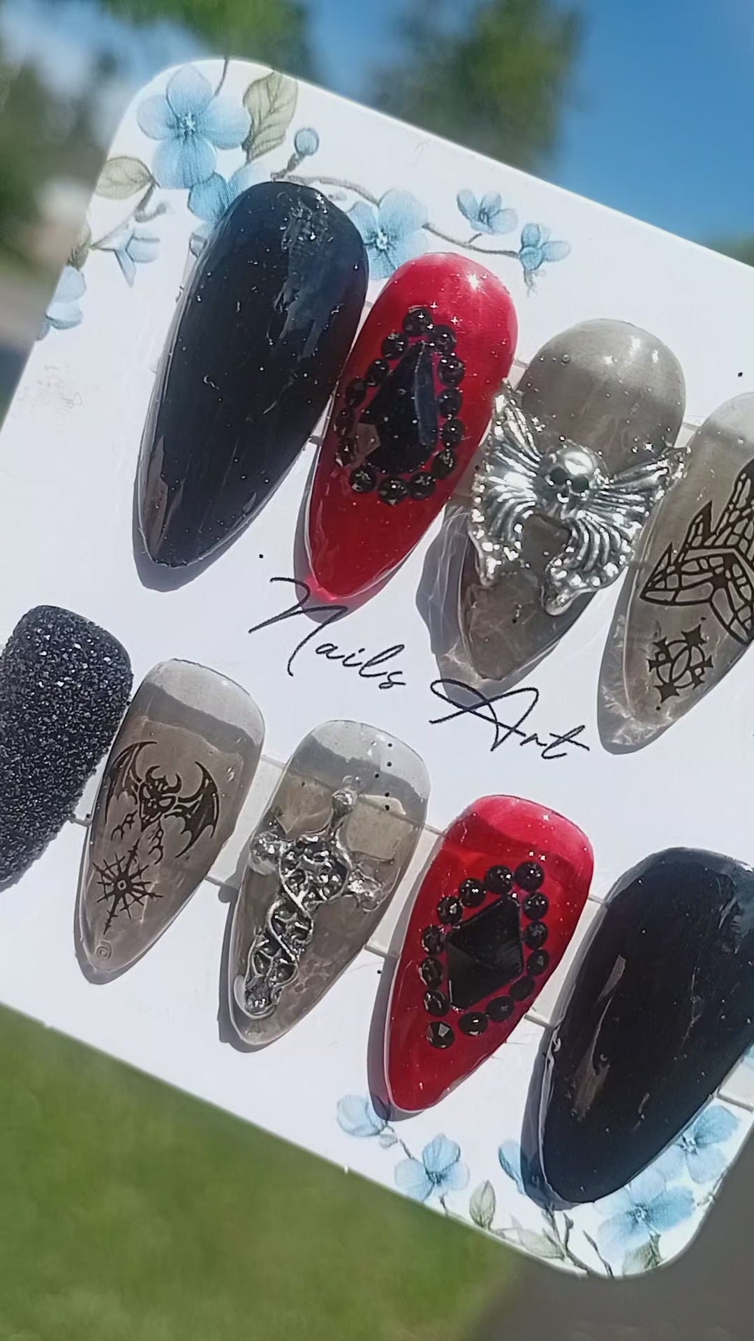 Vampire Castle - Pres On Nails